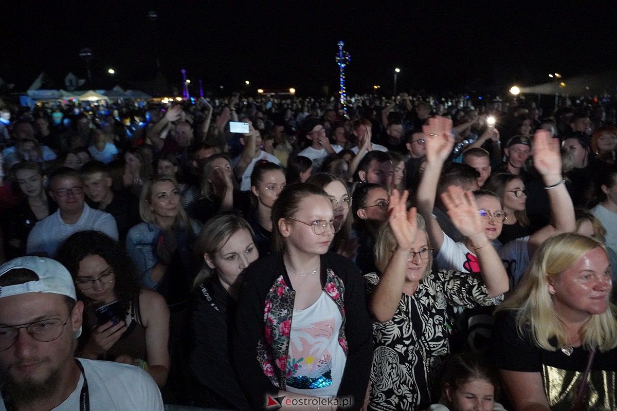 Spontan i Łobuzy na dożynkach w Olszewie-Borkach [26.08.2023] - zdjęcie #130 - eOstroleka.pl