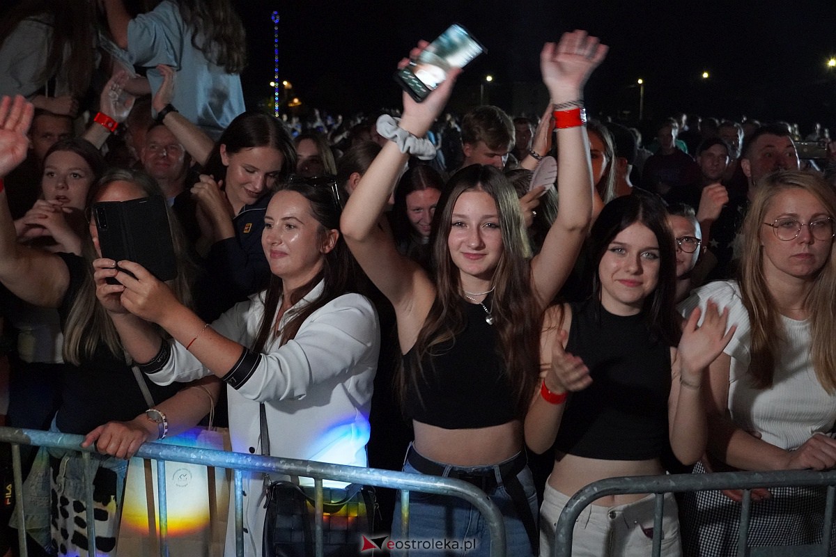 Spontan i Łobuzy na dożynkach w Olszewie-Borkach [26.08.2023] - zdjęcie #119 - eOstroleka.pl