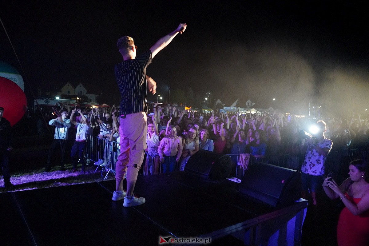 Spontan i Łobuzy na dożynkach w Olszewie-Borkach [26.08.2023] - zdjęcie #112 - eOstroleka.pl