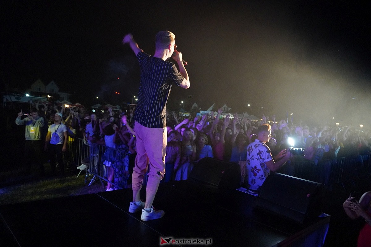 Spontan i Łobuzy na dożynkach w Olszewie-Borkach [26.08.2023] - zdjęcie #111 - eOstroleka.pl