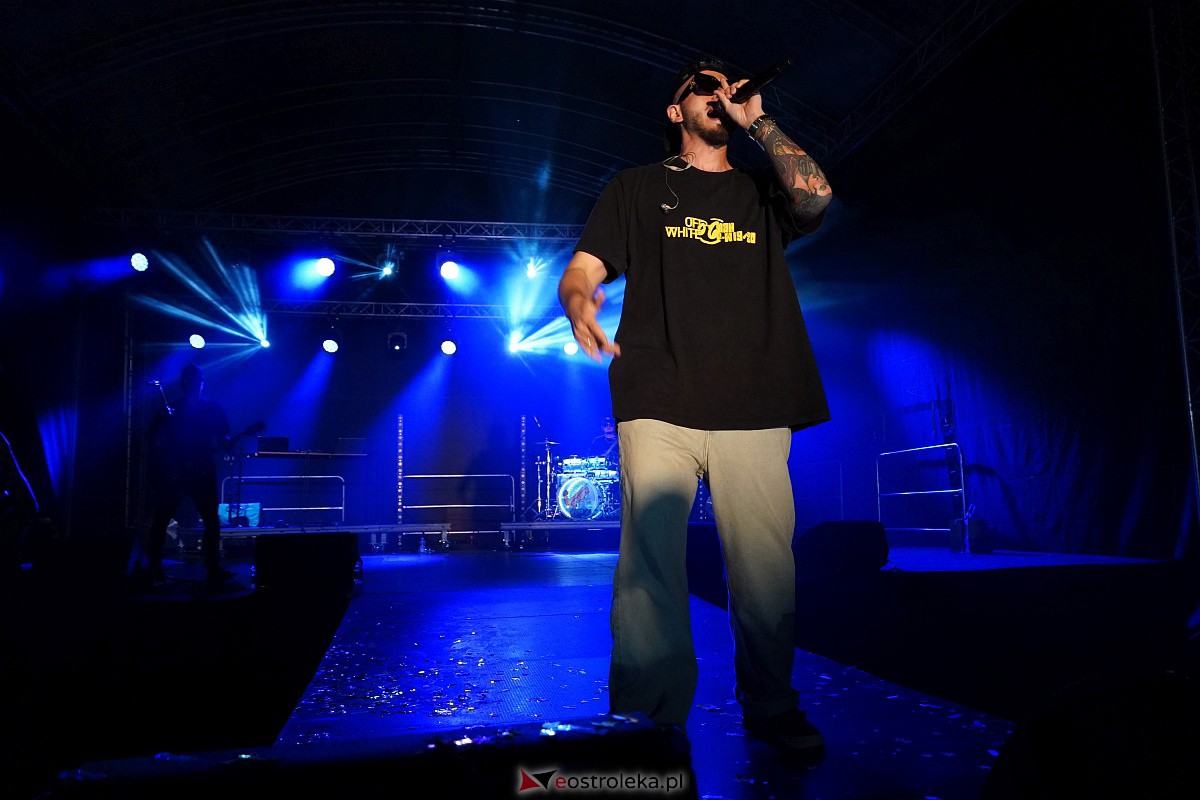 Spontan i Łobuzy na dożynkach w Olszewie-Borkach [26.08.2023] - zdjęcie #107 - eOstroleka.pl