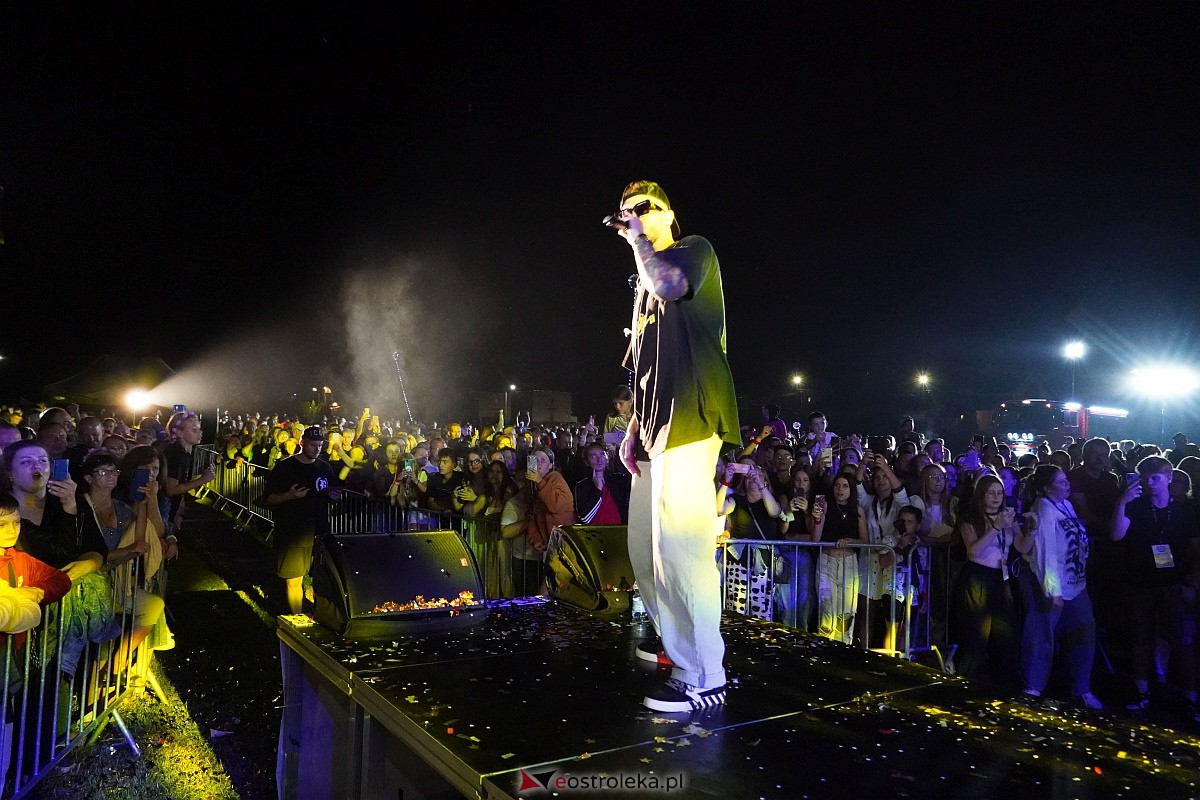 Spontan i Łobuzy na dożynkach w Olszewie-Borkach [26.08.2023] - zdjęcie #97 - eOstroleka.pl