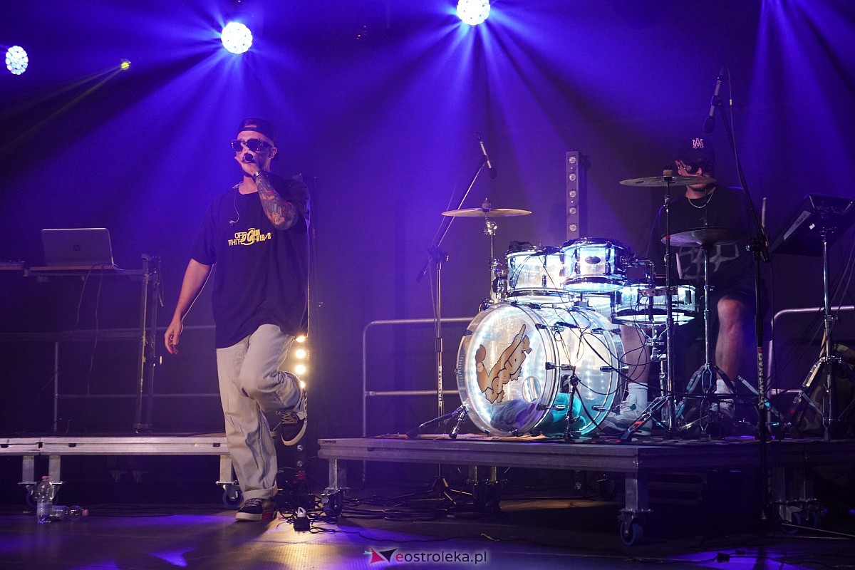 Spontan i Łobuzy na dożynkach w Olszewie-Borkach [26.08.2023] - zdjęcie #86 - eOstroleka.pl