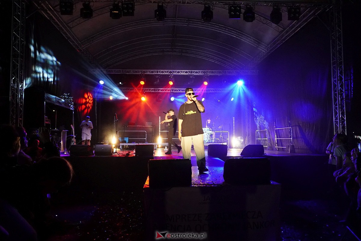 Spontan i Łobuzy na dożynkach w Olszewie-Borkach [26.08.2023] - zdjęcie #55 - eOstroleka.pl