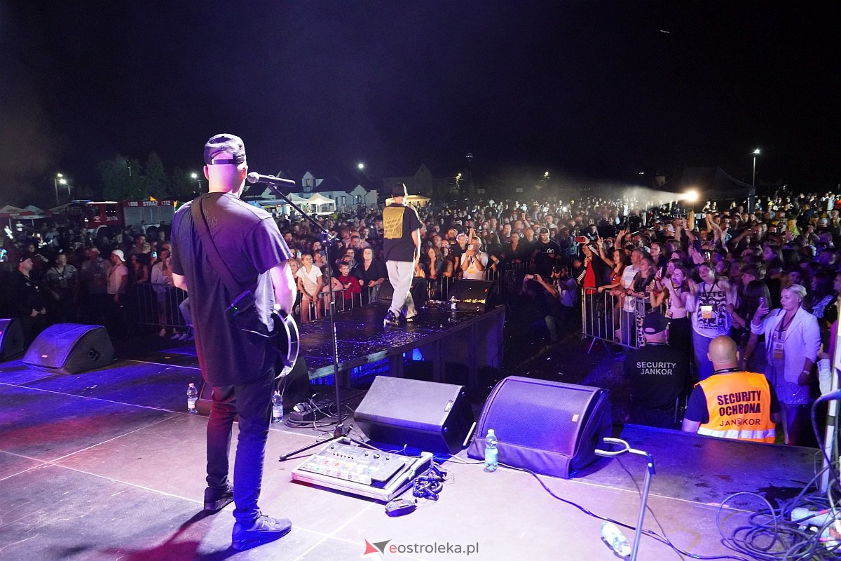 Spontan i Łobuzy na dożynkach w Olszewie-Borkach [26.08.2023] - zdjęcie #34 - eOstroleka.pl