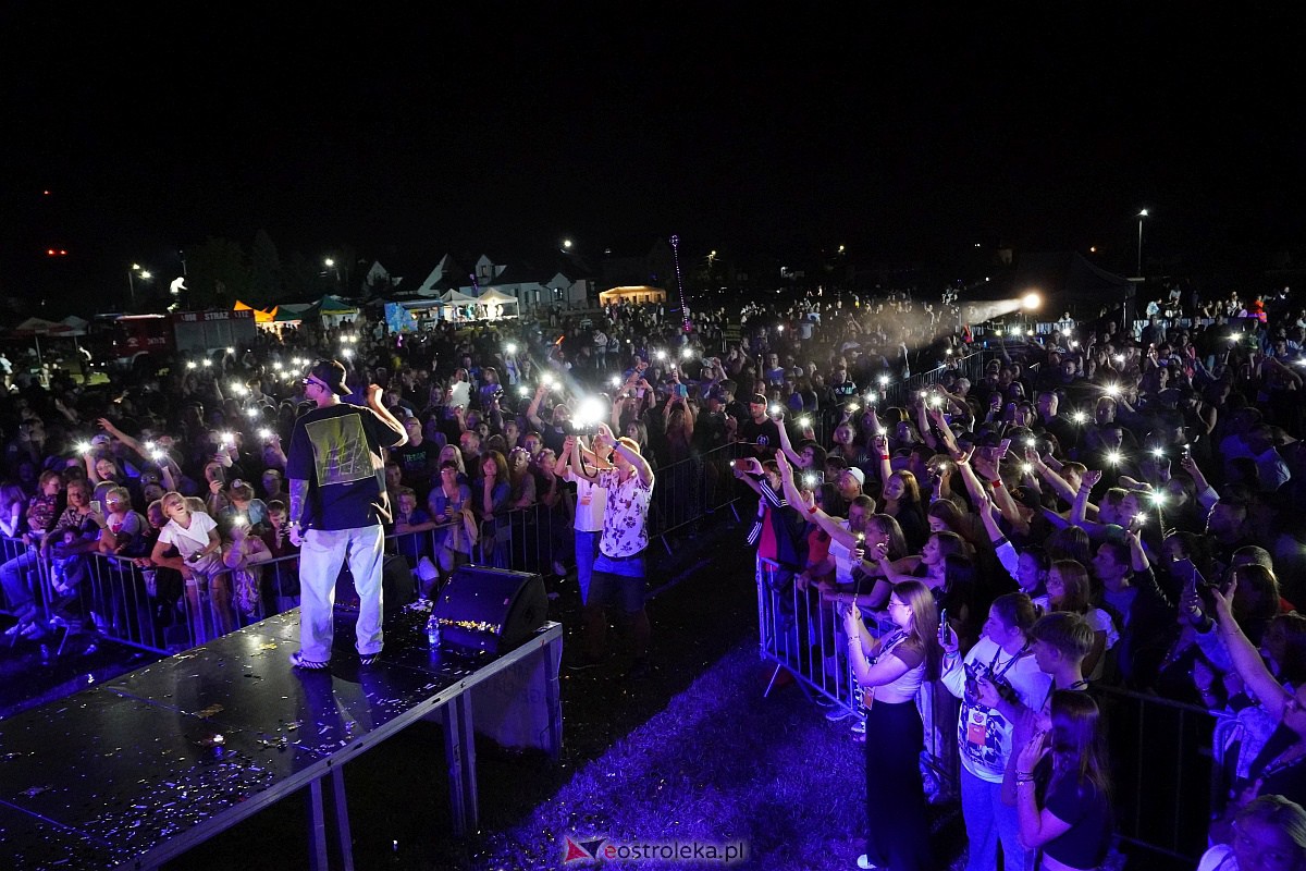 Spontan i Łobuzy na dożynkach w Olszewie-Borkach [26.08.2023] - zdjęcie #22 - eOstroleka.pl