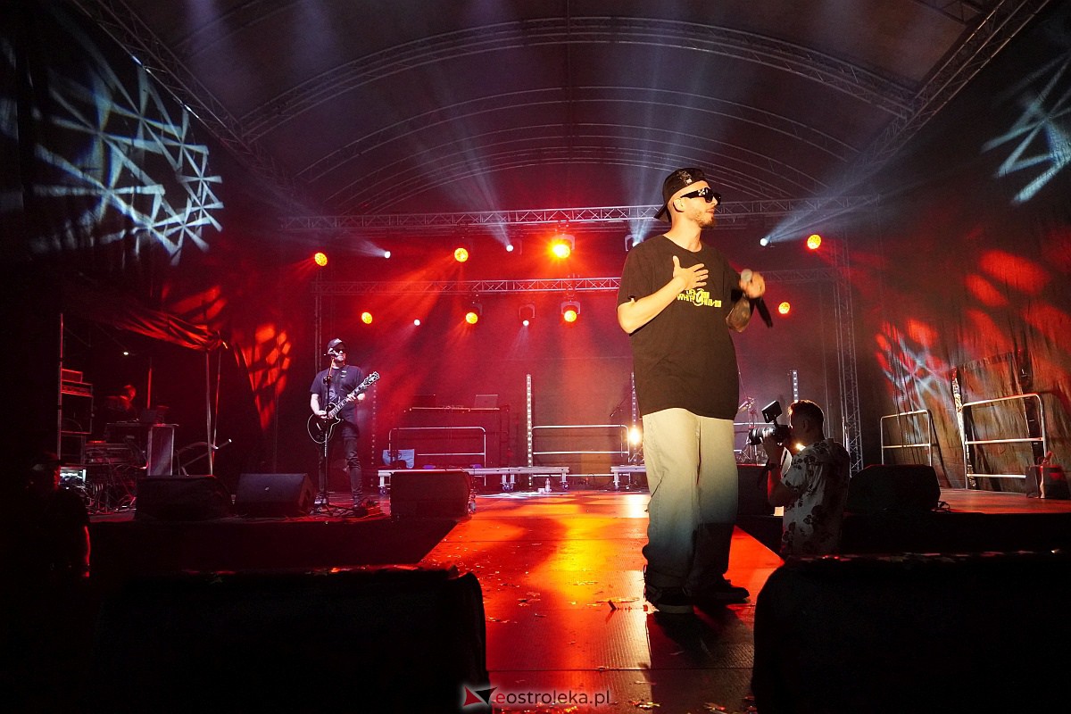 Spontan i Łobuzy na dożynkach w Olszewie-Borkach [26.08.2023] - zdjęcie #8 - eOstroleka.pl