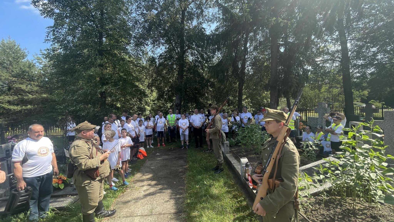 Rajd Rowerowy „Rowerem przez historię” [26.08.2023] - zdjęcie #27 - eOstroleka.pl