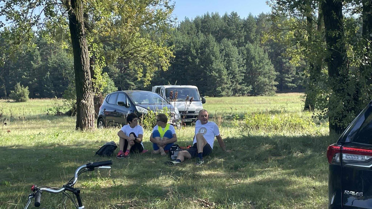 Rajd Rowerowy „Rowerem przez historię” [26.08.2023] - zdjęcie #8 - eOstroleka.pl