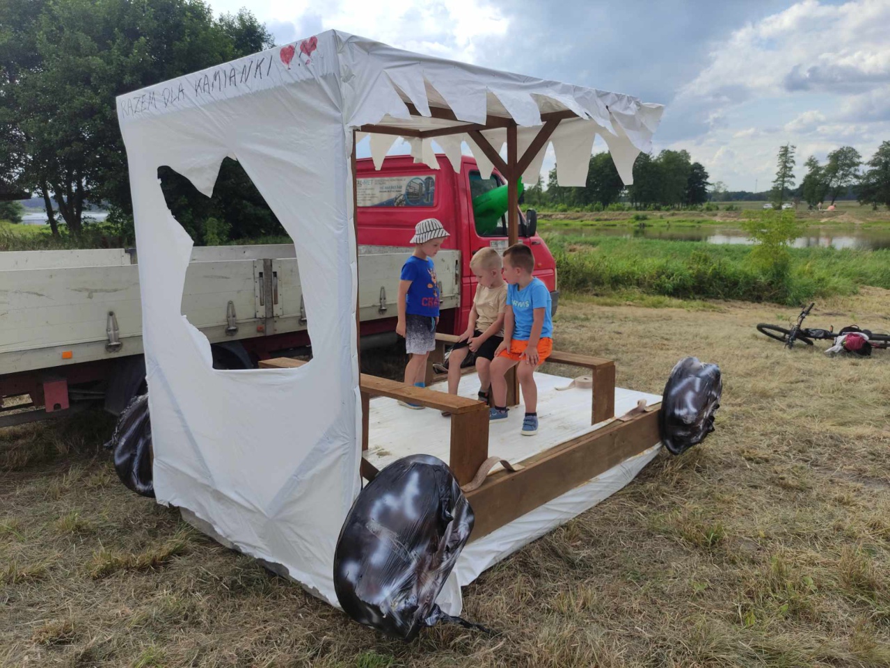 Spływ na byle czym 2023 w Kamiance [27.08.2023] - zdjęcie #158 - eOstroleka.pl