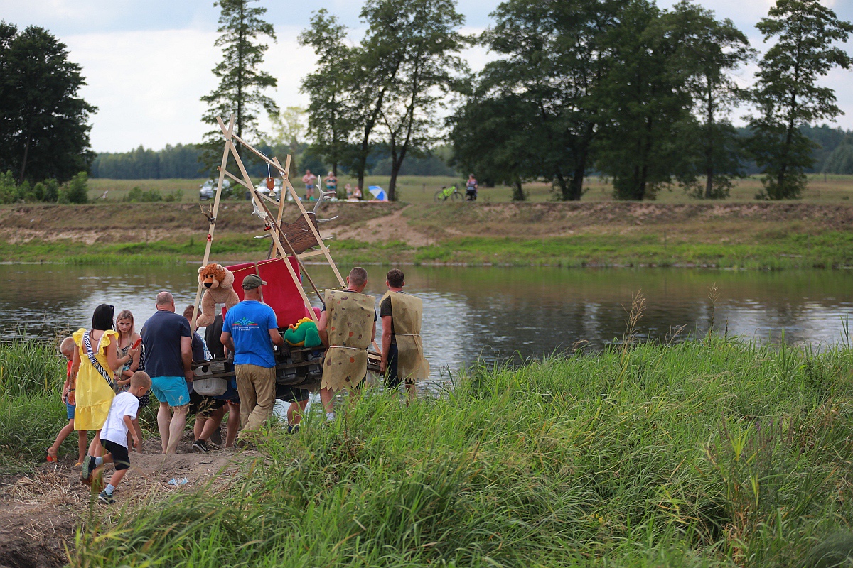 Spływ na byle czym 2023 w Kamiance [27.08.2023] - zdjęcie #130 - eOstroleka.pl