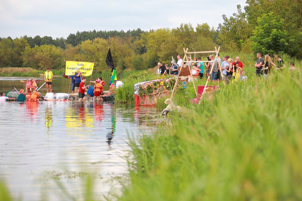 Spływ na byle czym 2023 w Kamiance [27.08.2023] - zdjęcie #129 - eOstroleka.pl