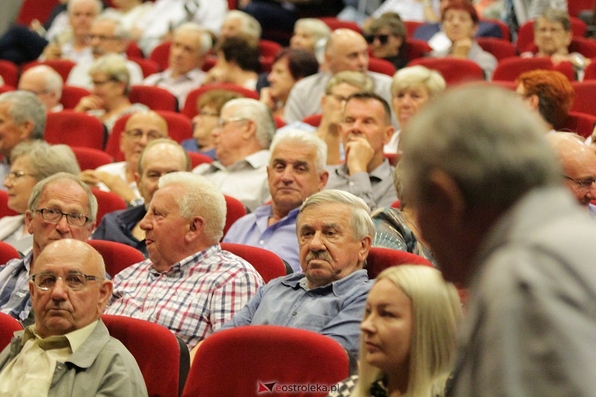 Minister Edukacji i Nauki Przemysław Czarnek w Ostrołęce [28.08.2023] - zdjęcie #56 - eOstroleka.pl