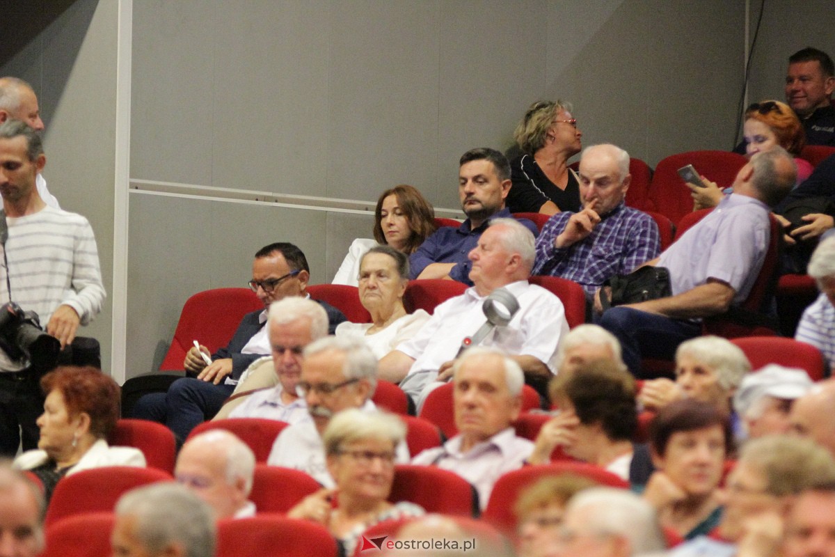 Minister Edukacji i Nauki Przemysław Czarnek w Ostrołęce [28.08.2023] - zdjęcie #54 - eOstroleka.pl