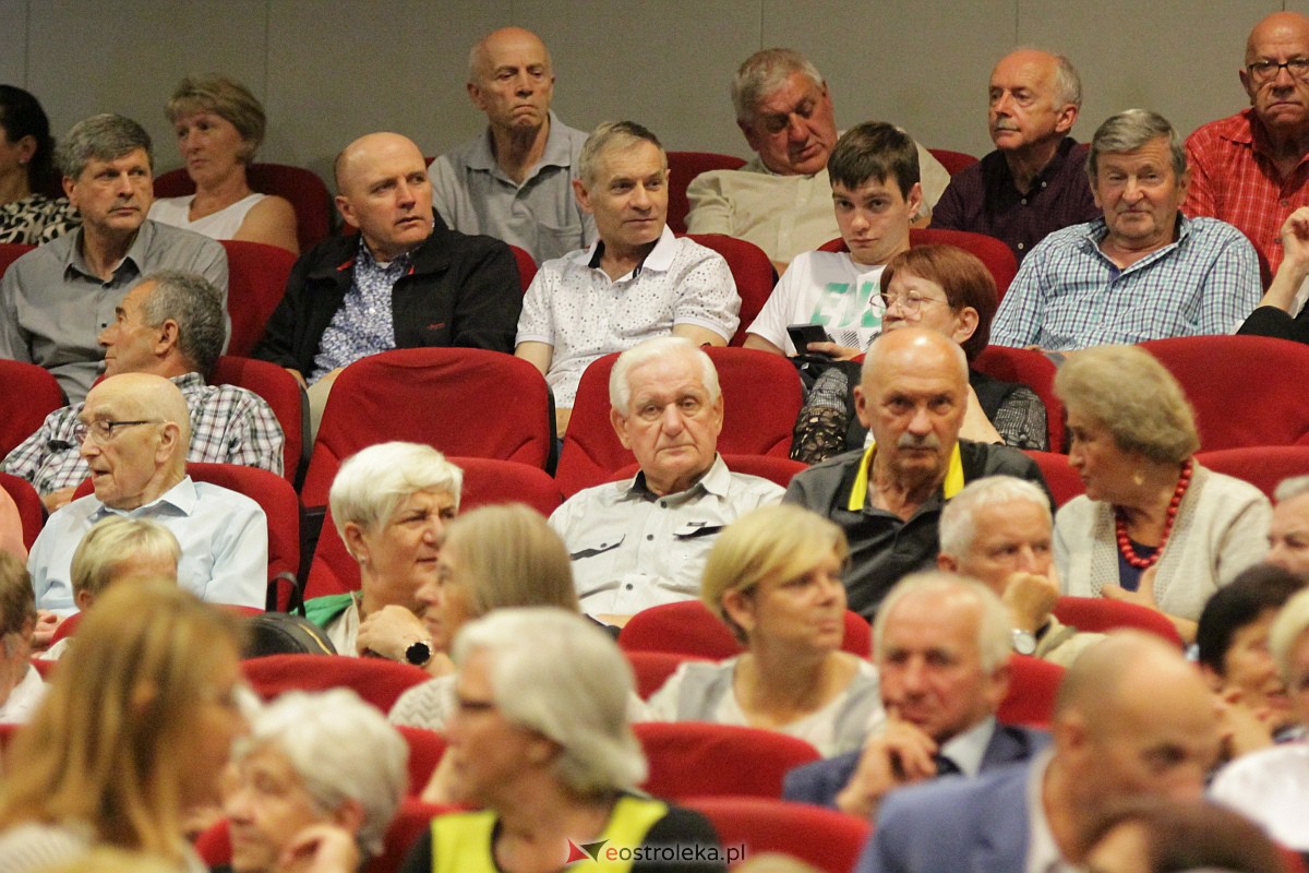 Minister Edukacji i Nauki Przemysław Czarnek w Ostrołęce [28.08.2023] - zdjęcie #50 - eOstroleka.pl