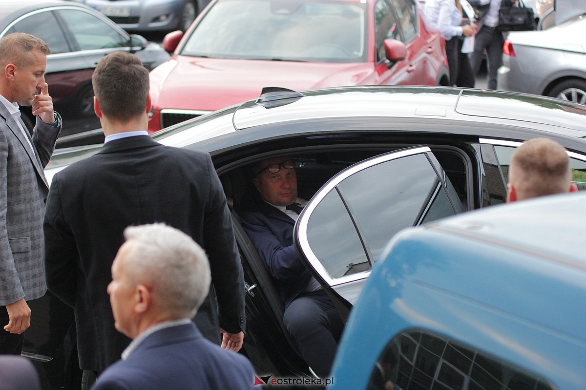 Minister Edukacji i Nauki Przemysław Czarnek w Ostrołęce [28.08.2023] - zdjęcie #39 - eOstroleka.pl