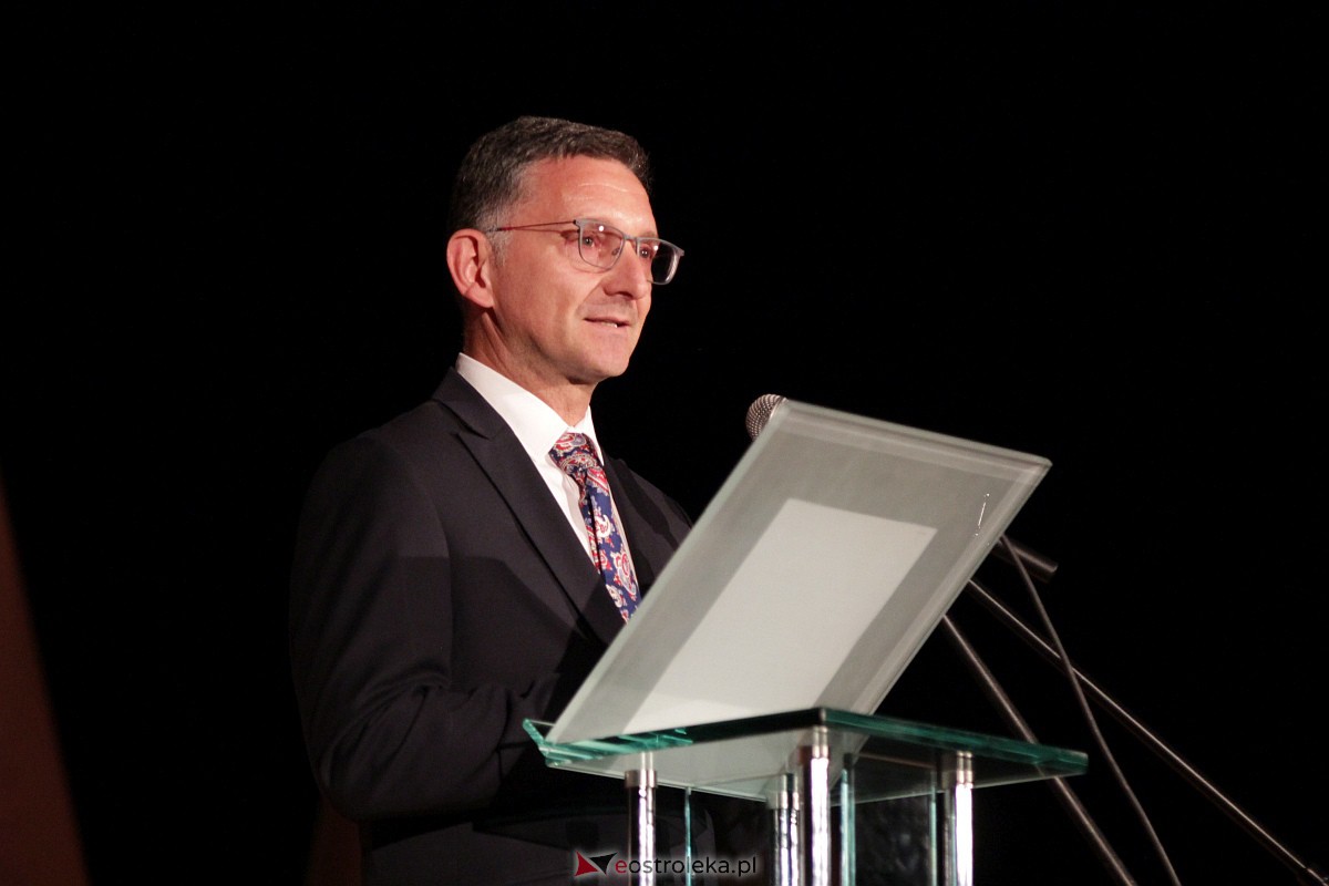 Minister Edukacji i Nauki Przemysław Czarnek w Ostrołęce [28.08.2023] - zdjęcie #29 - eOstroleka.pl
