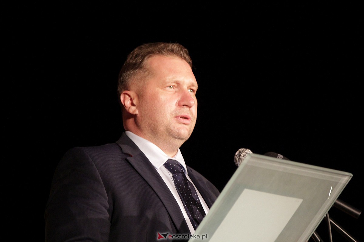 Minister Edukacji i Nauki Przemysław Czarnek w Ostrołęce [28.08.2023] - zdjęcie #24 - eOstroleka.pl