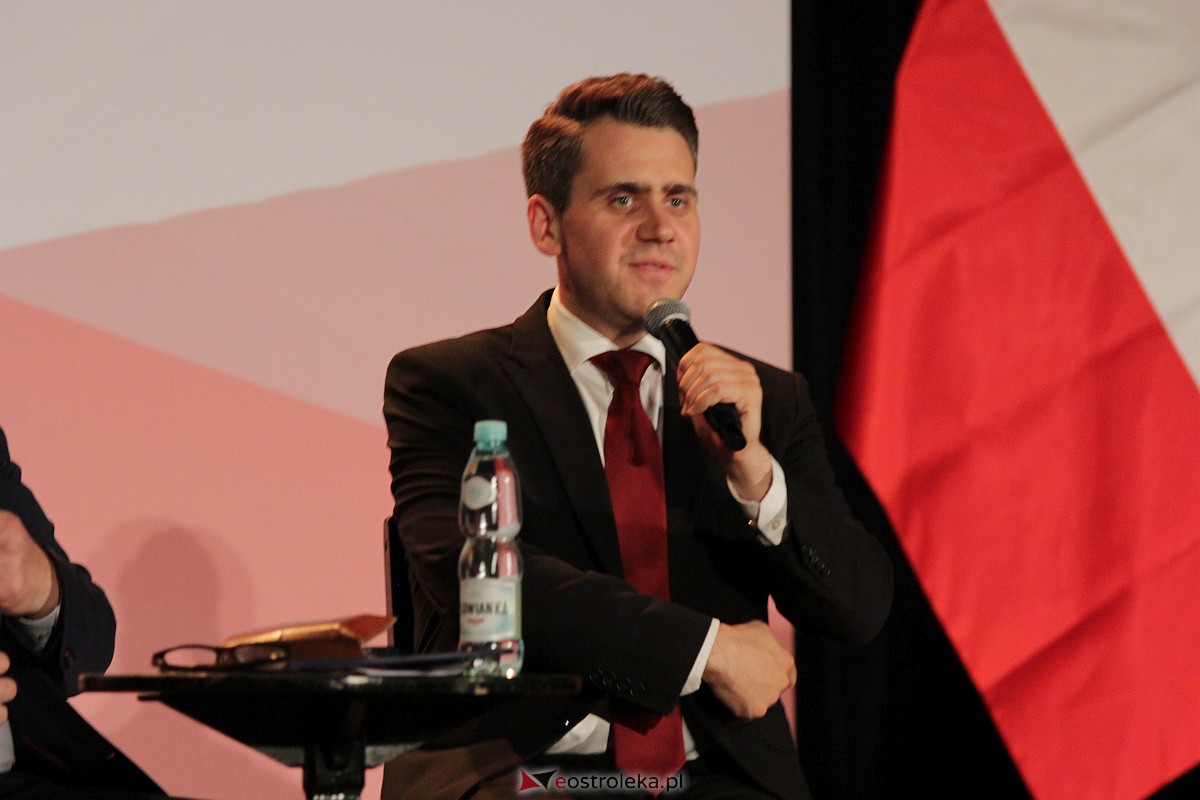 Minister Edukacji i Nauki Przemysław Czarnek w Ostrołęce [28.08.2023] - zdjęcie #20 - eOstroleka.pl