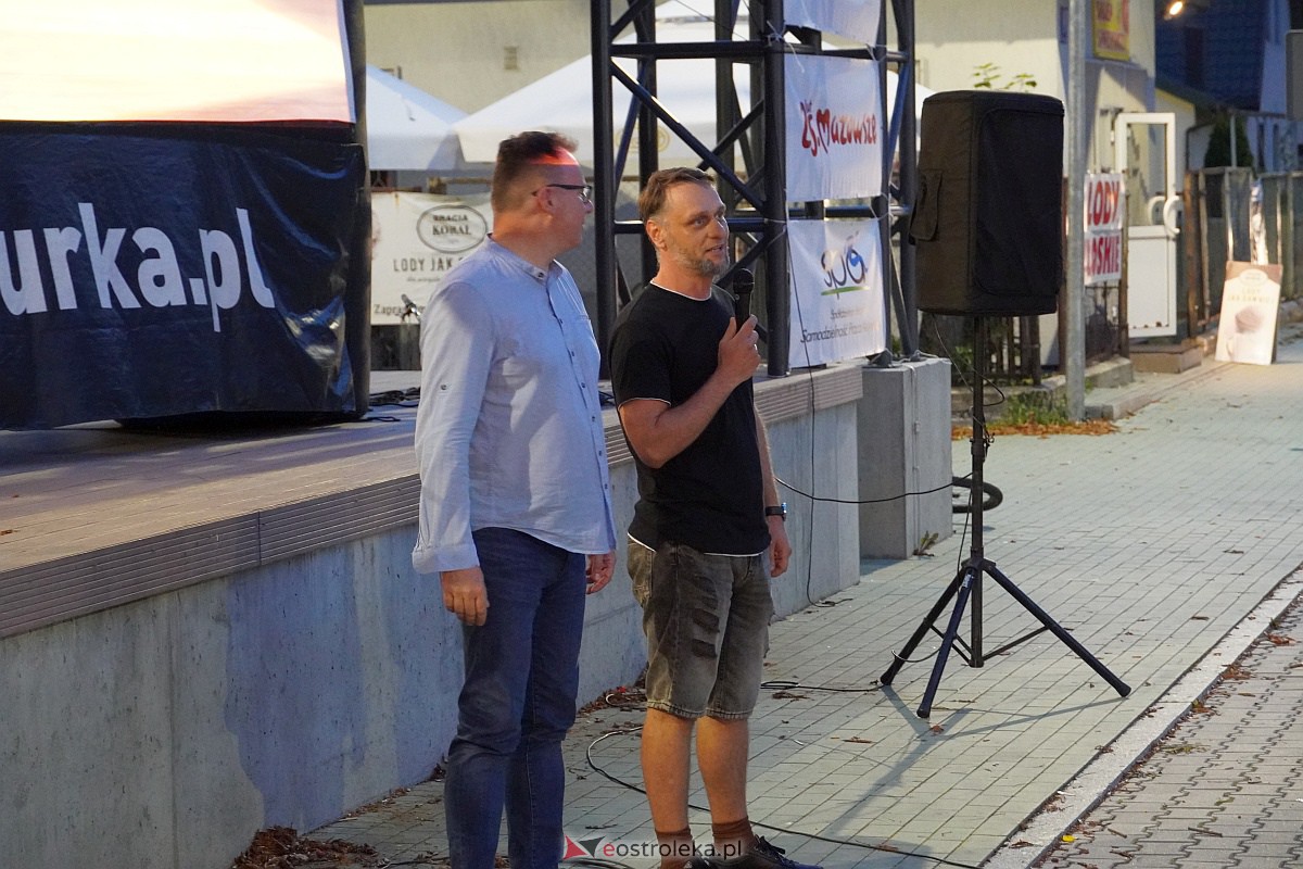 Kino letnie w Ostrołęce. Seans na osiedlu Stacja [29.08.2023] - zdjęcie #36 - eOstroleka.pl