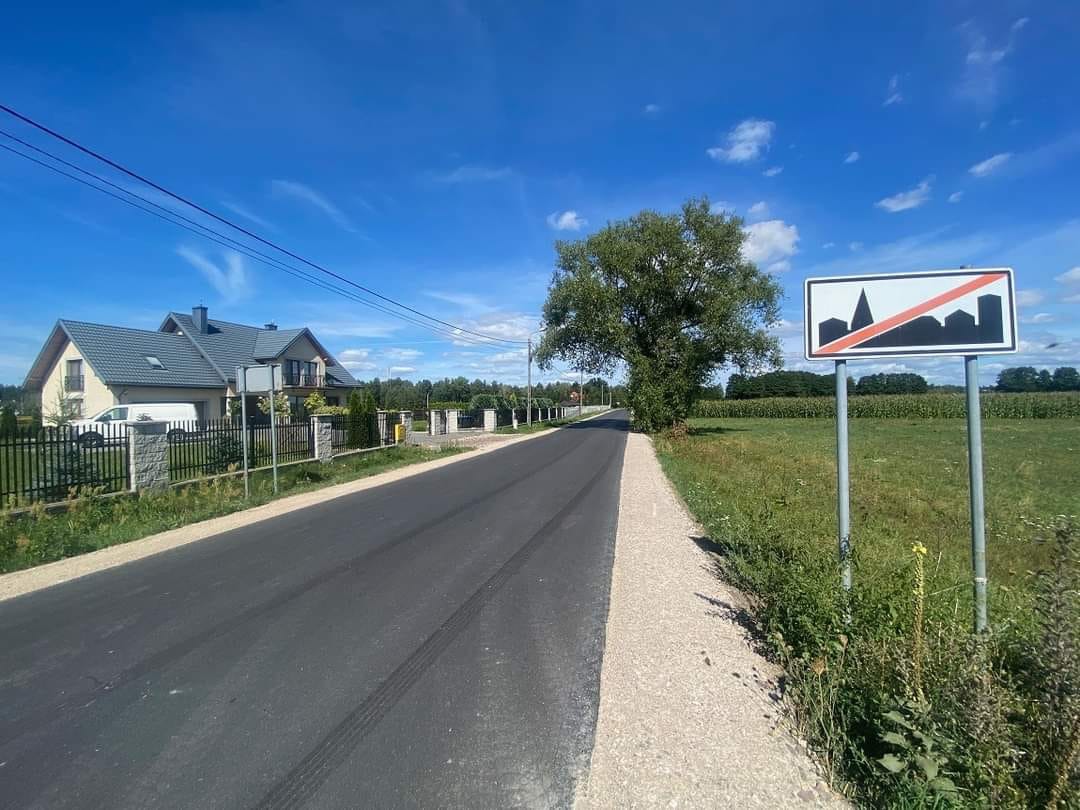 Remont i nakładki asfaltowe w Ławach odebrane - zdjęcie #11 - eOstroleka.pl