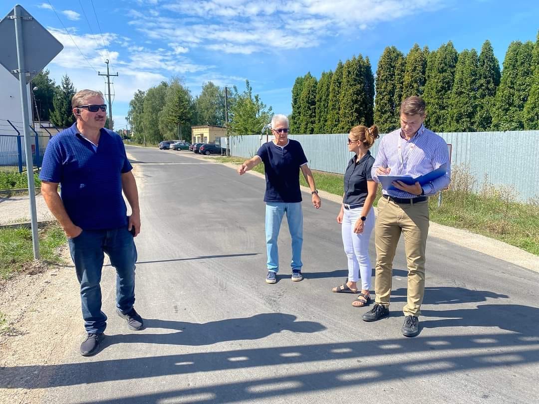Remont i nakładki asfaltowe w Ławach odebrane - zdjęcie #10 - eOstroleka.pl