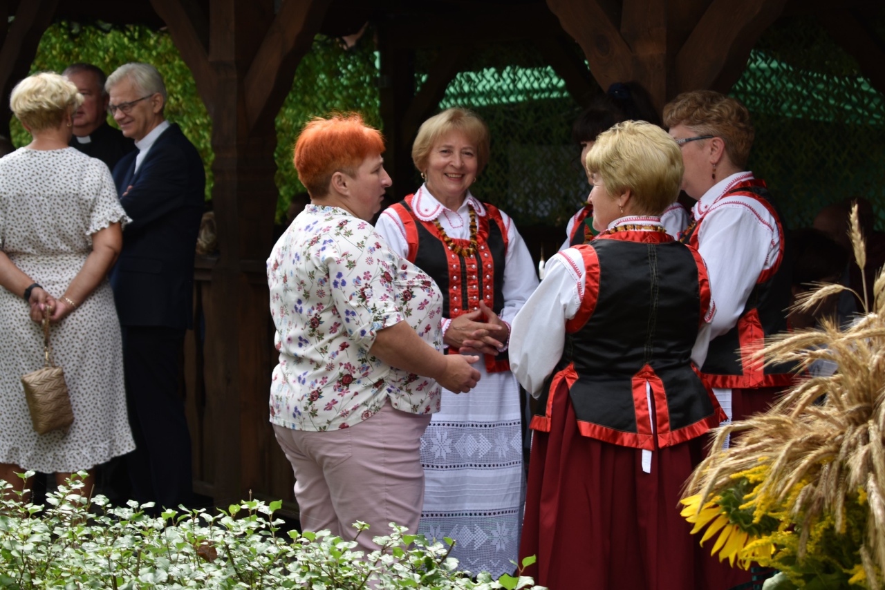 Prezydent Andrzej Duda z wizytą w Łodziskach w gminie Lelis [31.08.2023] - zdjęcie #11 - eOstroleka.pl