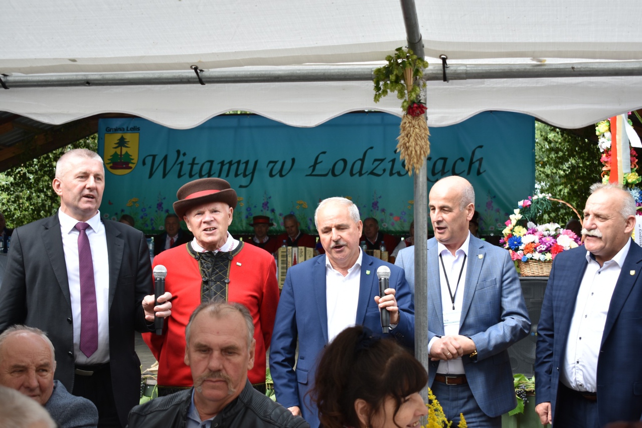 Prezydent Andrzej Duda z wizytą w Łodziskach w gminie Lelis [31.08.2023] - zdjęcie #7 - eOstroleka.pl