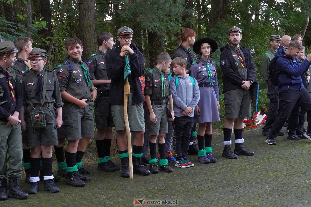 Obchody 84. rocznicy wybuchu II wojny światowej w Ostrołęce [1.09.2023] - zdjęcie #82 - eOstroleka.pl