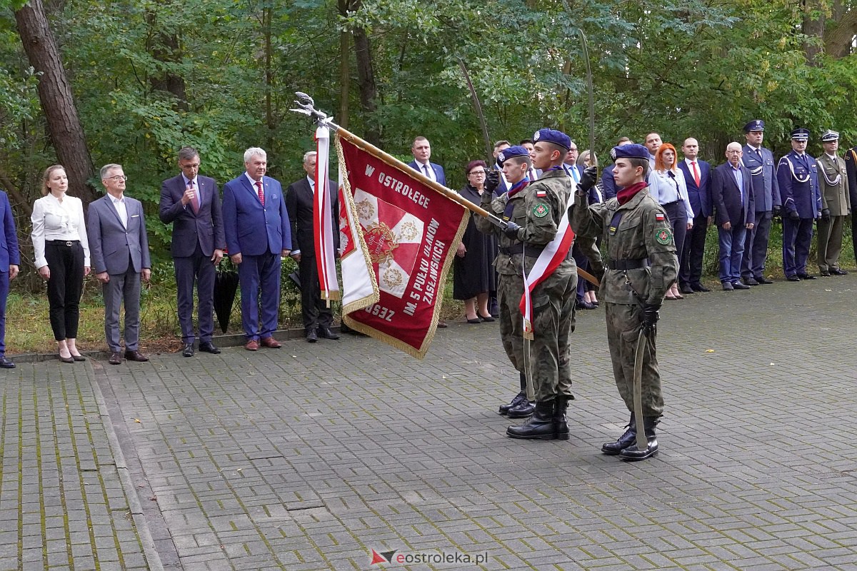 Obchody 84. rocznicy wybuchu II wojny światowej w Ostrołęce [1.09.2023] - zdjęcie #75 - eOstroleka.pl
