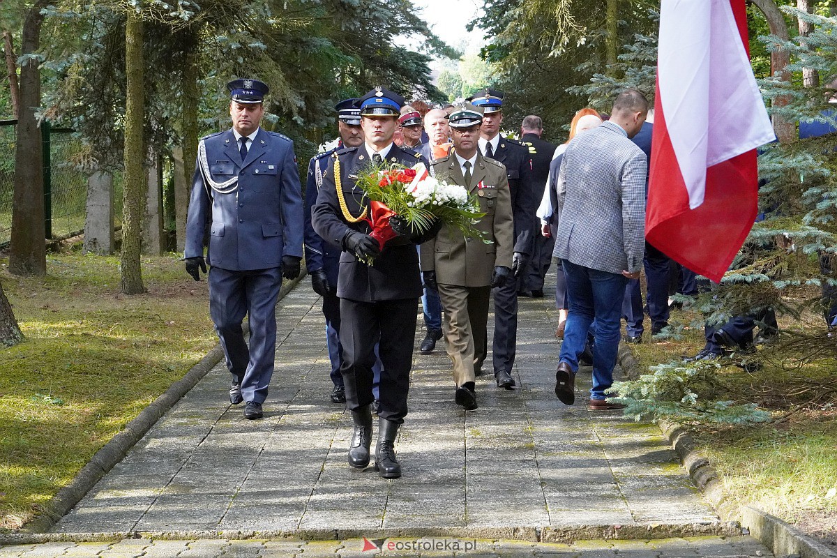 Obchody 84. rocznicy wybuchu II wojny światowej w Ostrołęce [1.09.2023] - zdjęcie #41 - eOstroleka.pl