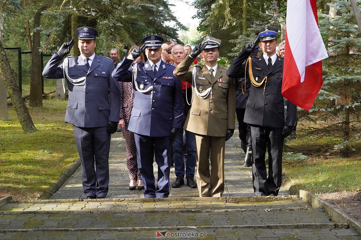 Obchody 84. rocznicy wybuchu II wojny światowej w Ostrołęce [1.09.2023] - zdjęcie #44 - eOstroleka.pl