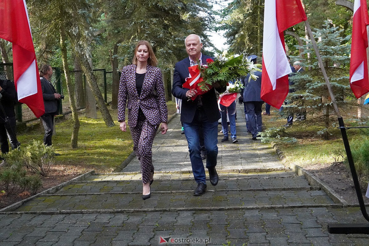 Obchody 84. rocznicy wybuchu II wojny światowej w Ostrołęce [1.09.2023] - zdjęcie #42 - eOstroleka.pl