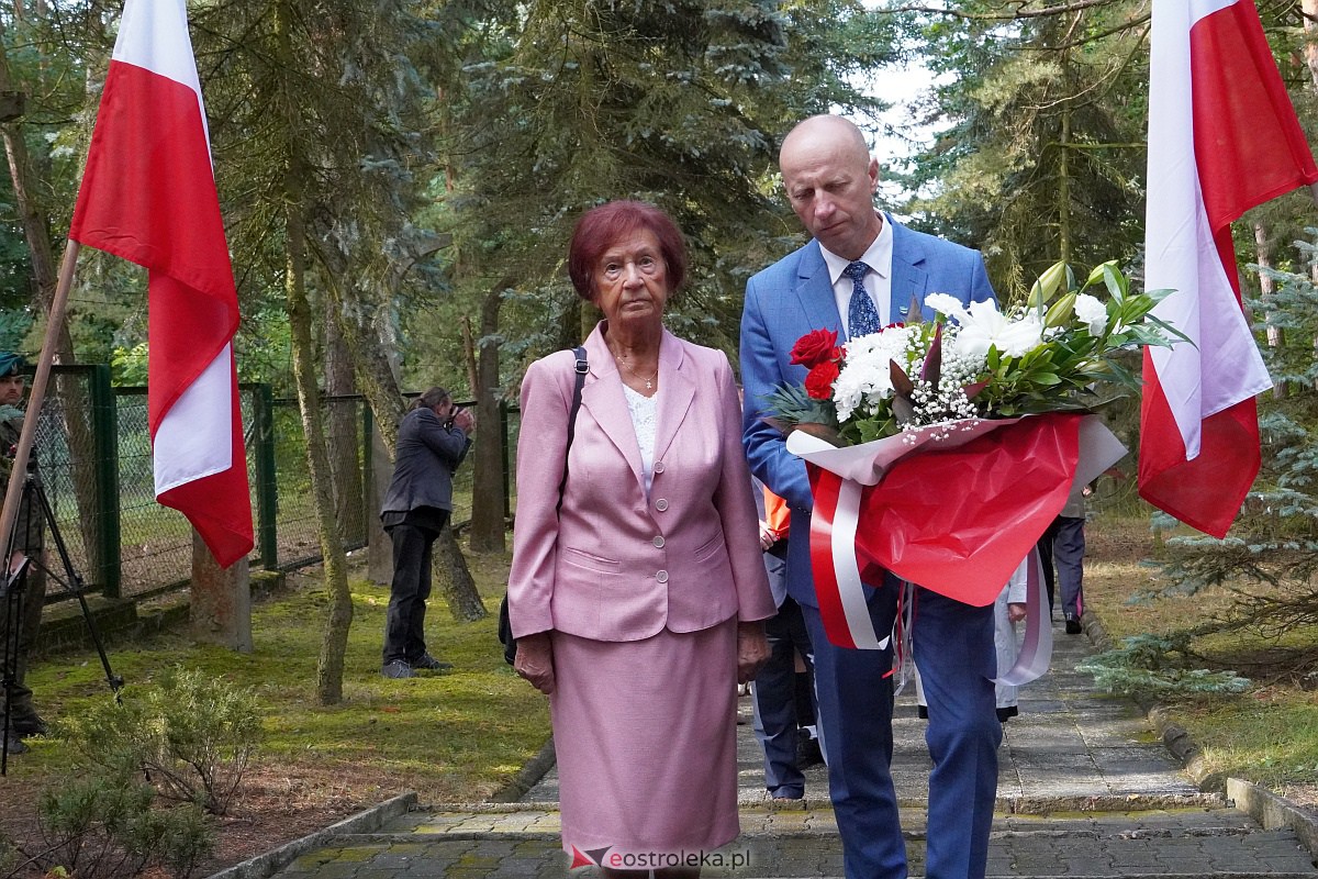 Obchody 84. rocznicy wybuchu II wojny światowej w Ostrołęce [1.09.2023] - zdjęcie #36 - eOstroleka.pl