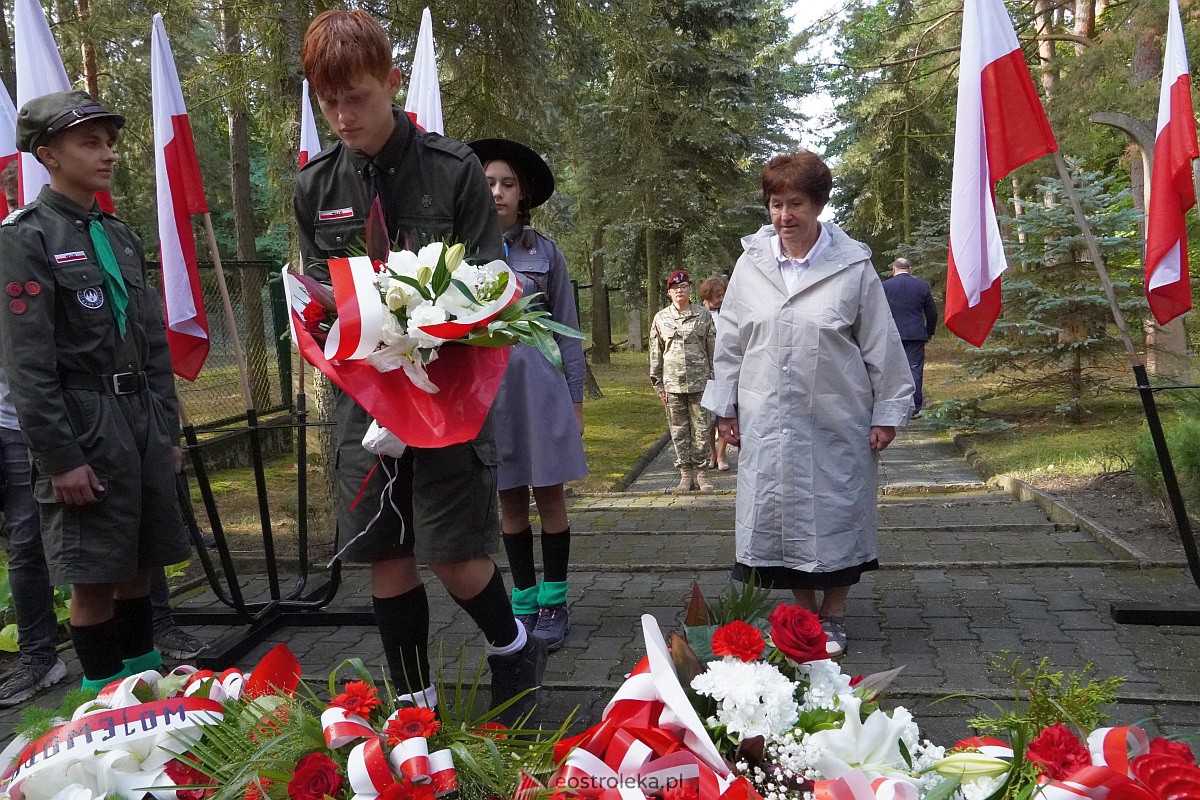 Obchody 84. rocznicy wybuchu II wojny światowej w Ostrołęce [1.09.2023] - zdjęcie #32 - eOstroleka.pl