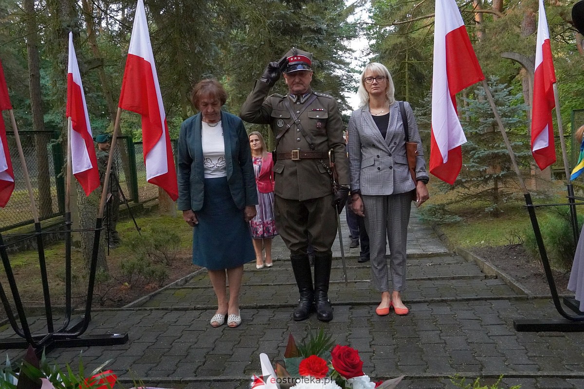 Obchody 84. rocznicy wybuchu II wojny światowej w Ostrołęce [1.09.2023] - zdjęcie #23 - eOstroleka.pl