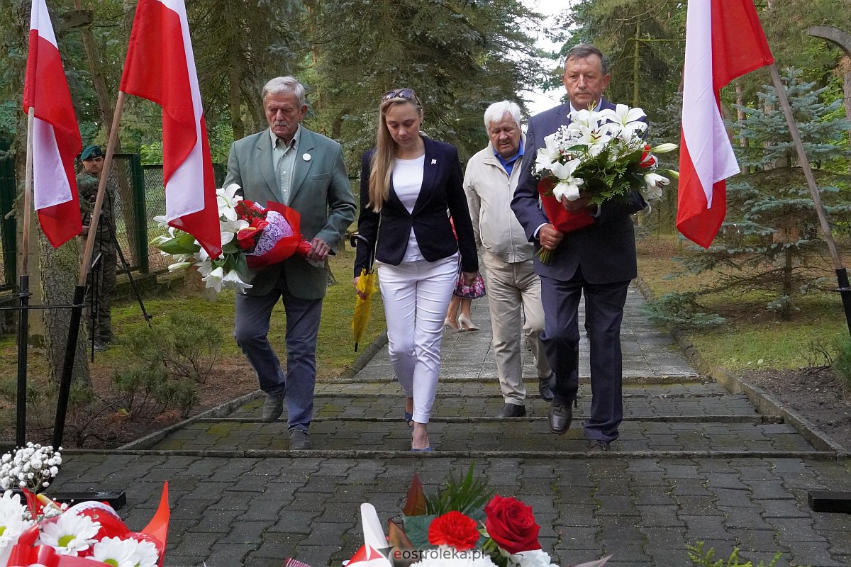 Obchody 84. rocznicy wybuchu II wojny światowej w Ostrołęce [1.09.2023] - zdjęcie #14 - eOstroleka.pl