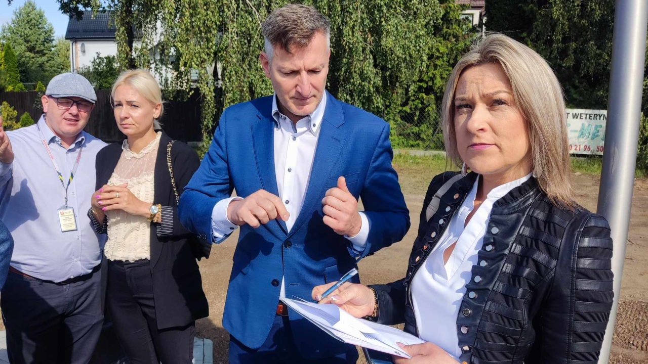 Nowe miejsce wypoczynku w Ostrołęce. Park kieszonkowy na osiedlu Centrum [1.09.2023] - zdjęcie #2 - eOstroleka.pl