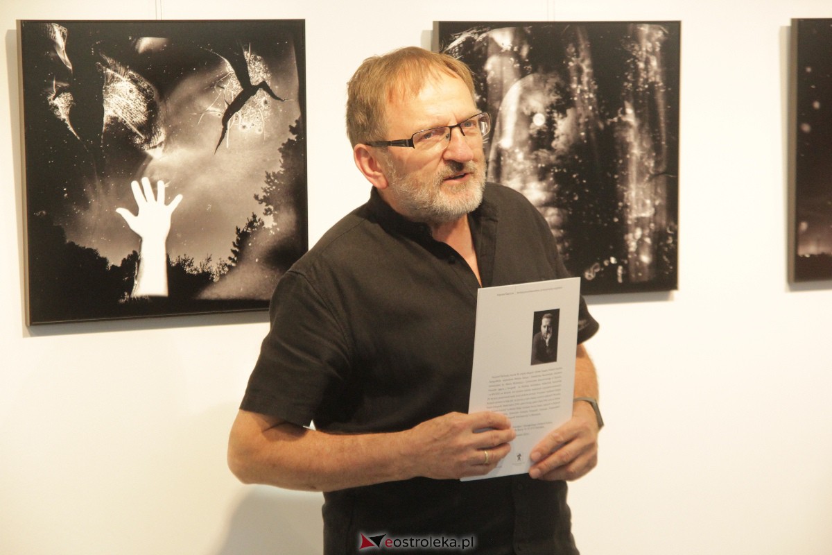 Wernisaż wystawy: Chwila, moment, życie w obrazie [01.09.2023] - zdjęcie #7 - eOstroleka.pl