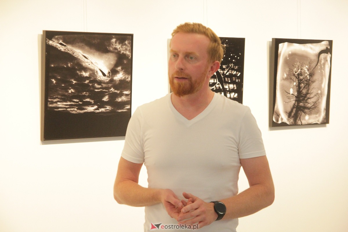 Wernisaż wystawy: Chwila, moment, życie w obrazie [01.09.2023] - zdjęcie #3 - eOstroleka.pl