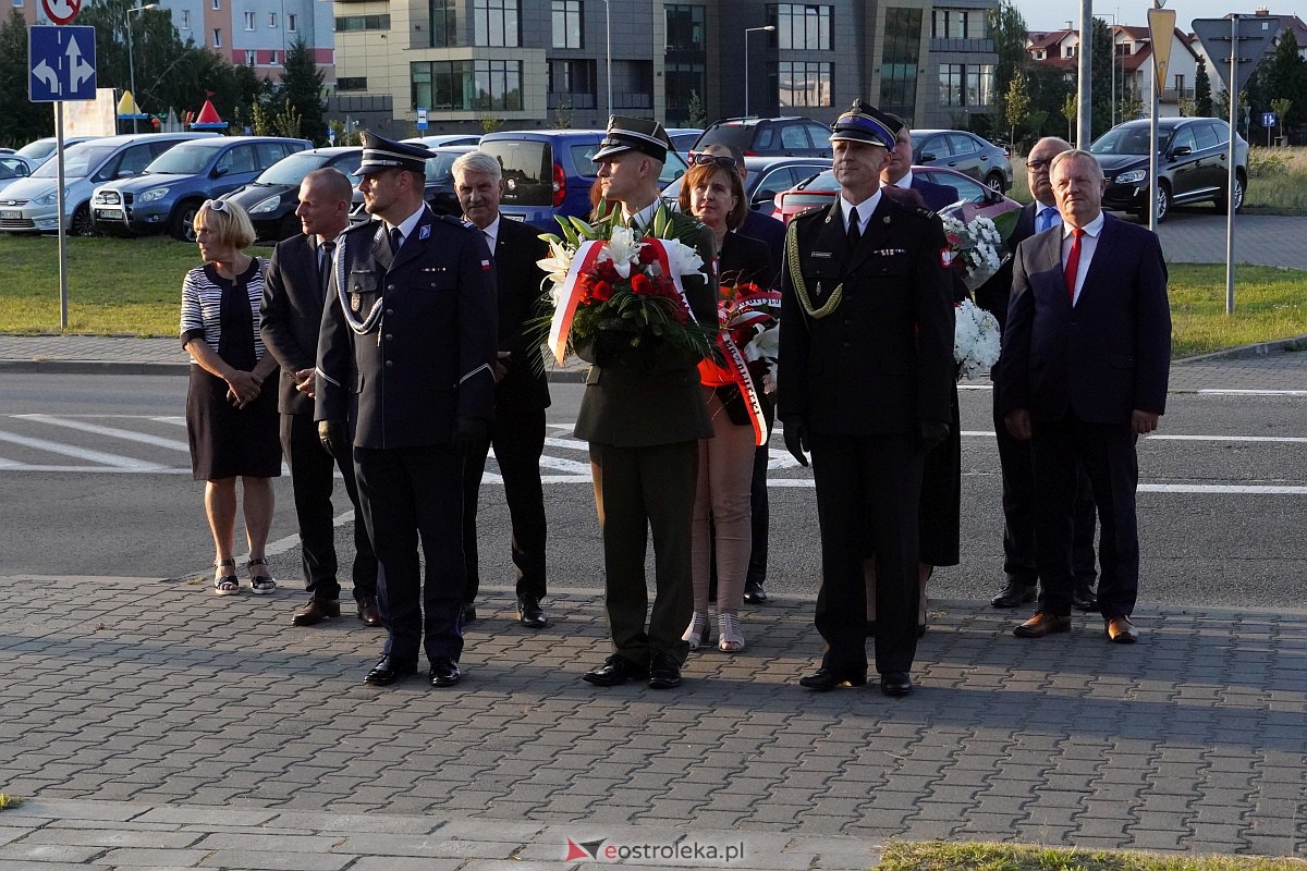 Obchody 84. rocznicy wybuchu II wojny światowej w Ostrołęce [1.09.2023] - zdjęcie #33 - eOstroleka.pl