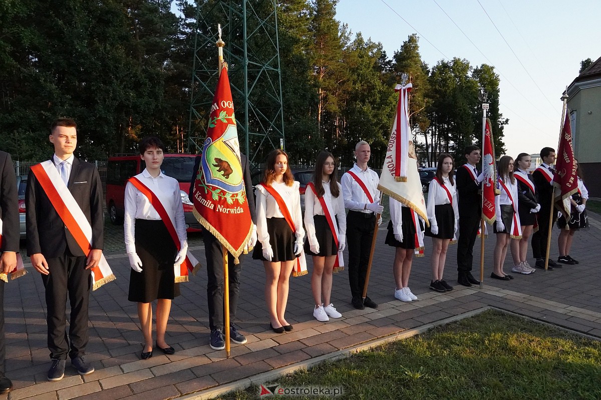 Obchody 84. rocznicy wybuchu II wojny światowej w Ostrołęce [1.09.2023] - zdjęcie #26 - eOstroleka.pl