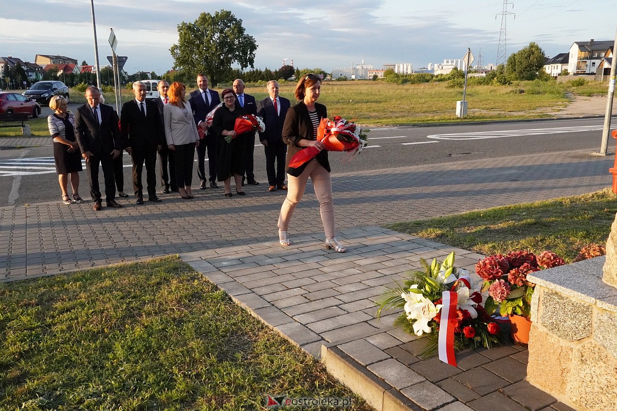 Obchody 84. rocznicy wybuchu II wojny światowej w Ostrołęce [1.09.2023] - zdjęcie #20 - eOstroleka.pl