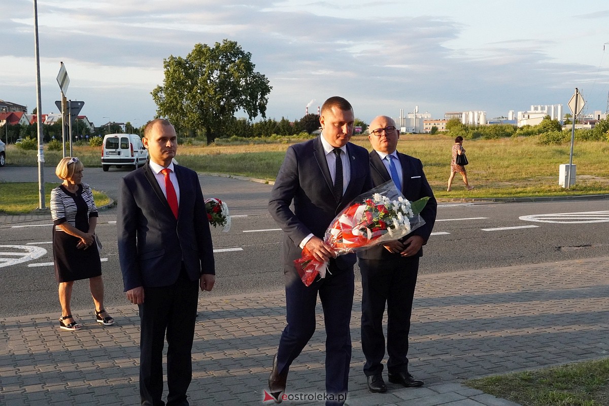 Obchody 84. rocznicy wybuchu II wojny światowej w Ostrołęce [1.09.2023] - zdjęcie #13 - eOstroleka.pl