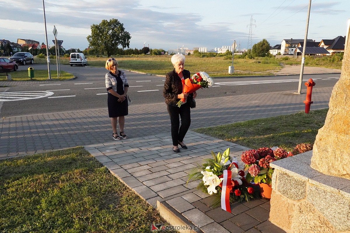 Obchody 84. rocznicy wybuchu II wojny światowej w Ostrołęce [1.09.2023] - zdjęcie #5 - eOstroleka.pl