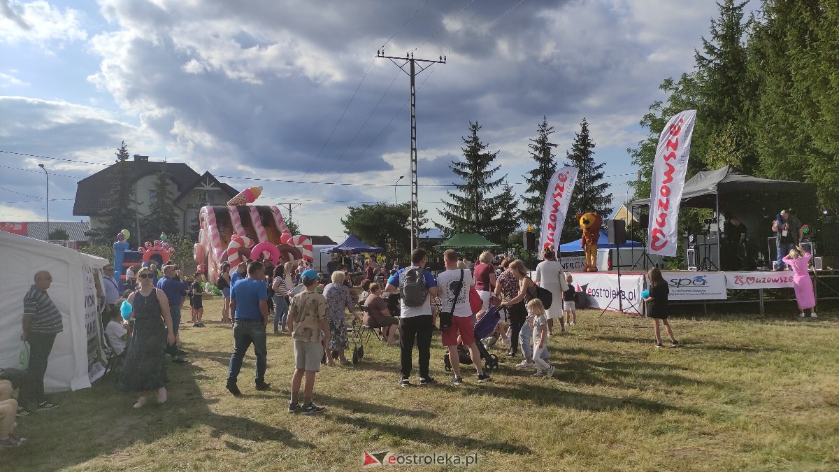 Festyn rodzinny na osiedlu Łazek [02.09.2023] - zdjęcie #20 - eOstroleka.pl