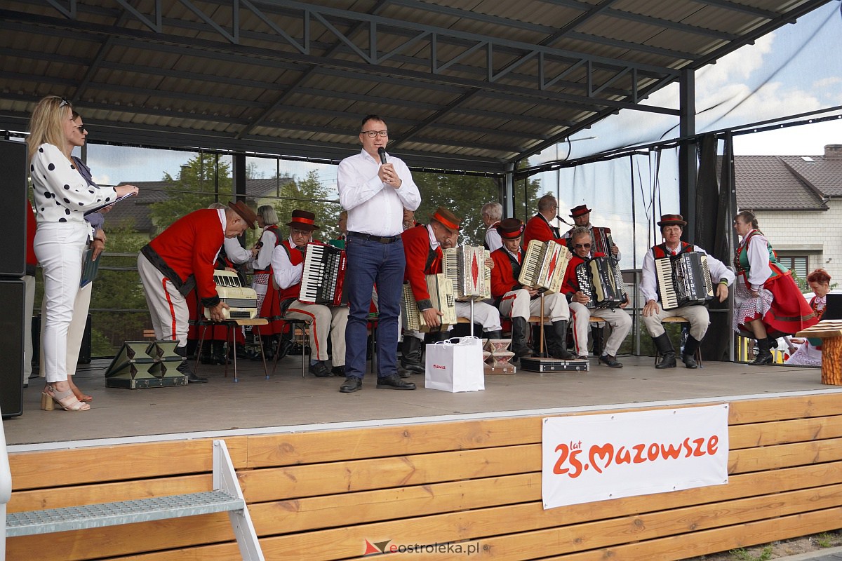 Piknik “Mlekiem i Miodem” w Łęgu Przedmiejskim [2.09.2023] - zdjęcie #57 - eOstroleka.pl