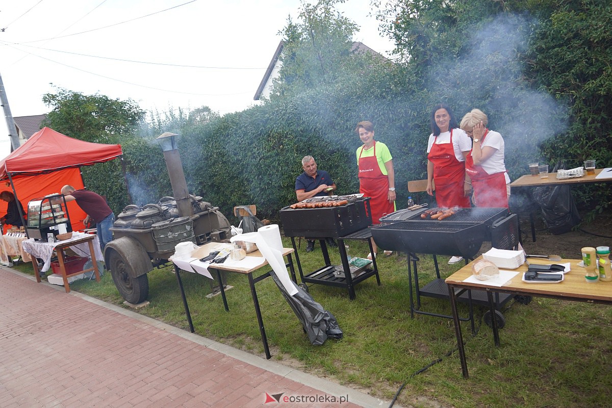 Piknik “Mlekiem i Miodem” w Łęgu Przedmiejskim [2.09.2023] - zdjęcie #42 - eOstroleka.pl