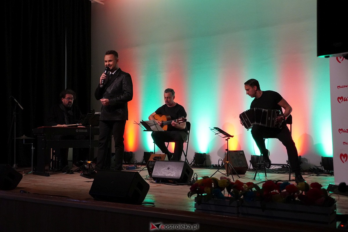 Ostrołęckie Operalia: Koncert w klimatach południa w Lelisie [2.09.2023] - zdjęcie #23 - eOstroleka.pl