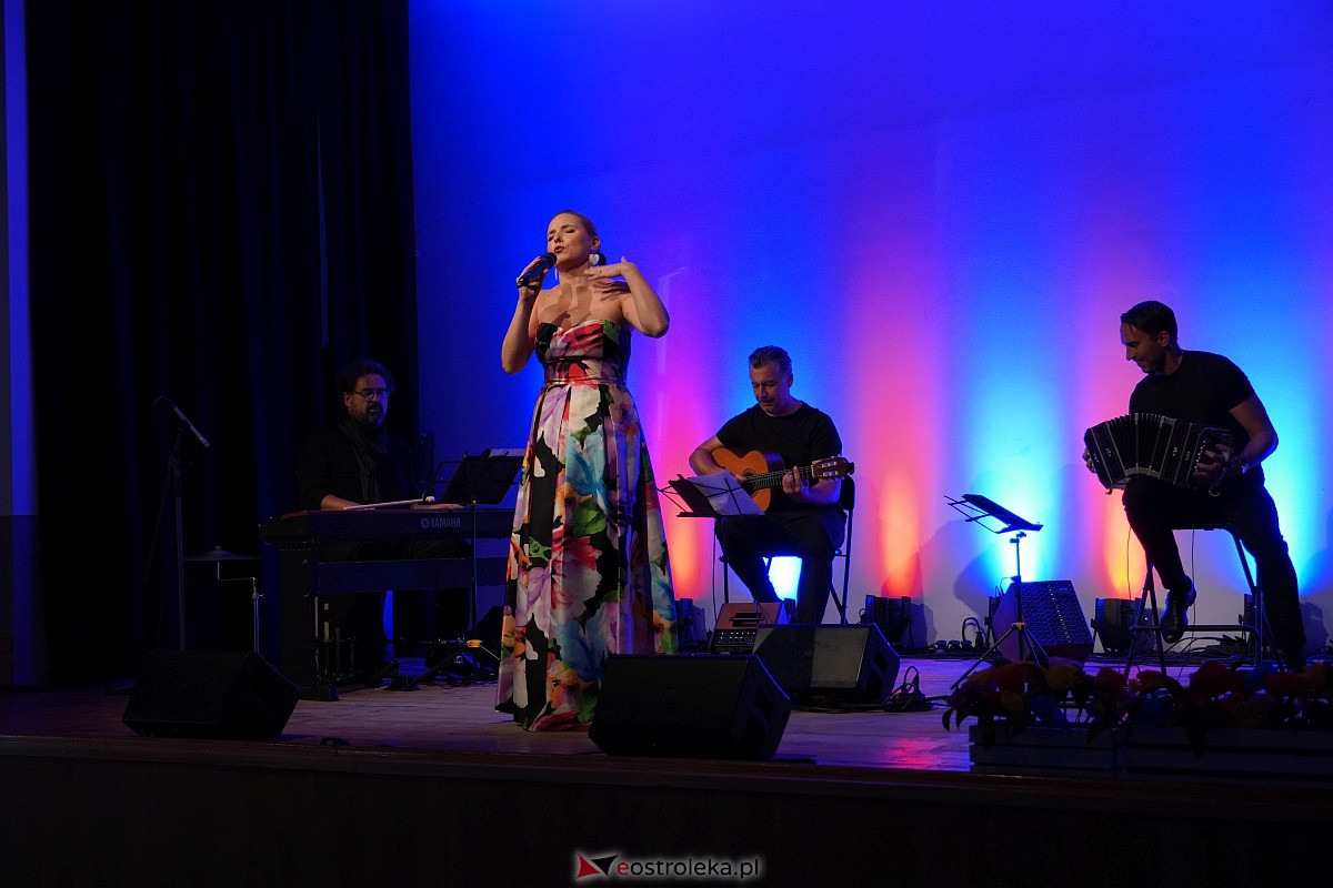 Ostrołęckie Operalia: Koncert w klimatach południa w Lelisie [2.09.2023] - zdjęcie #7 - eOstroleka.pl